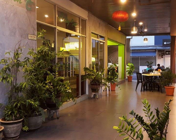 City Inn Kuching Buitenkant foto