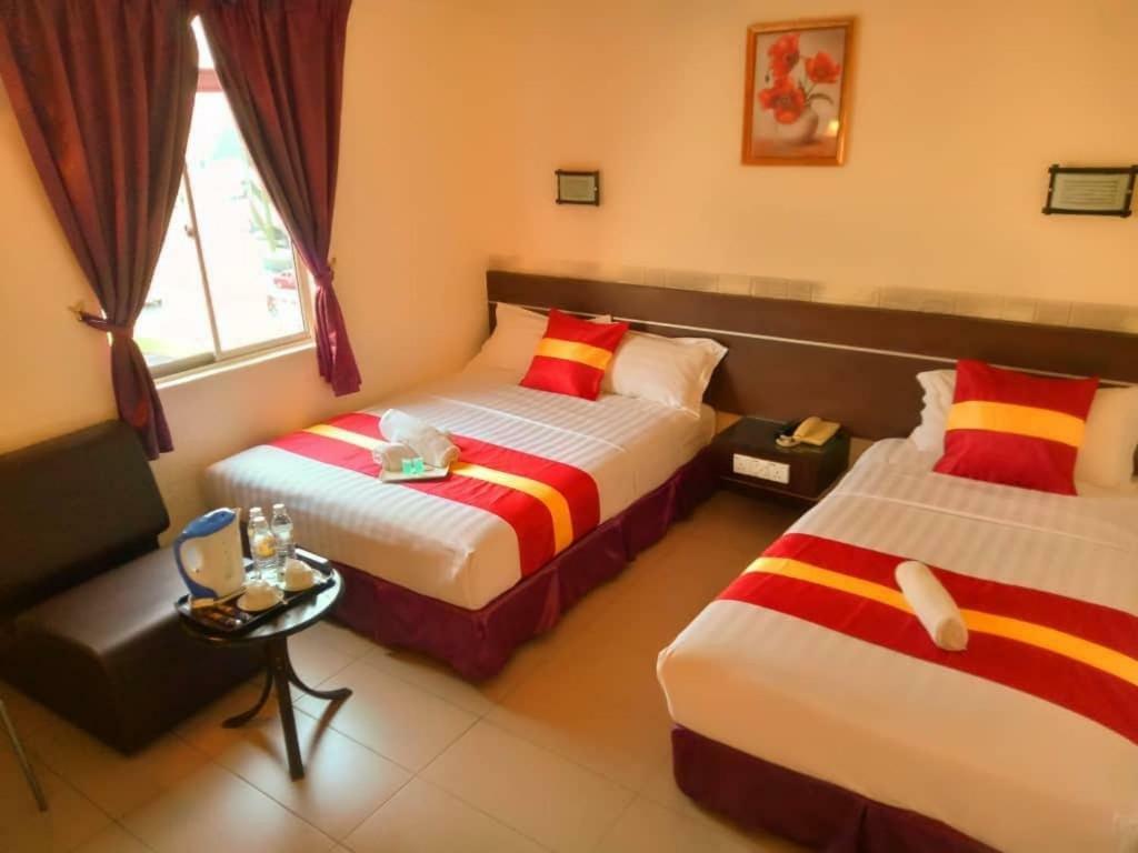City Inn Kuching Buitenkant foto